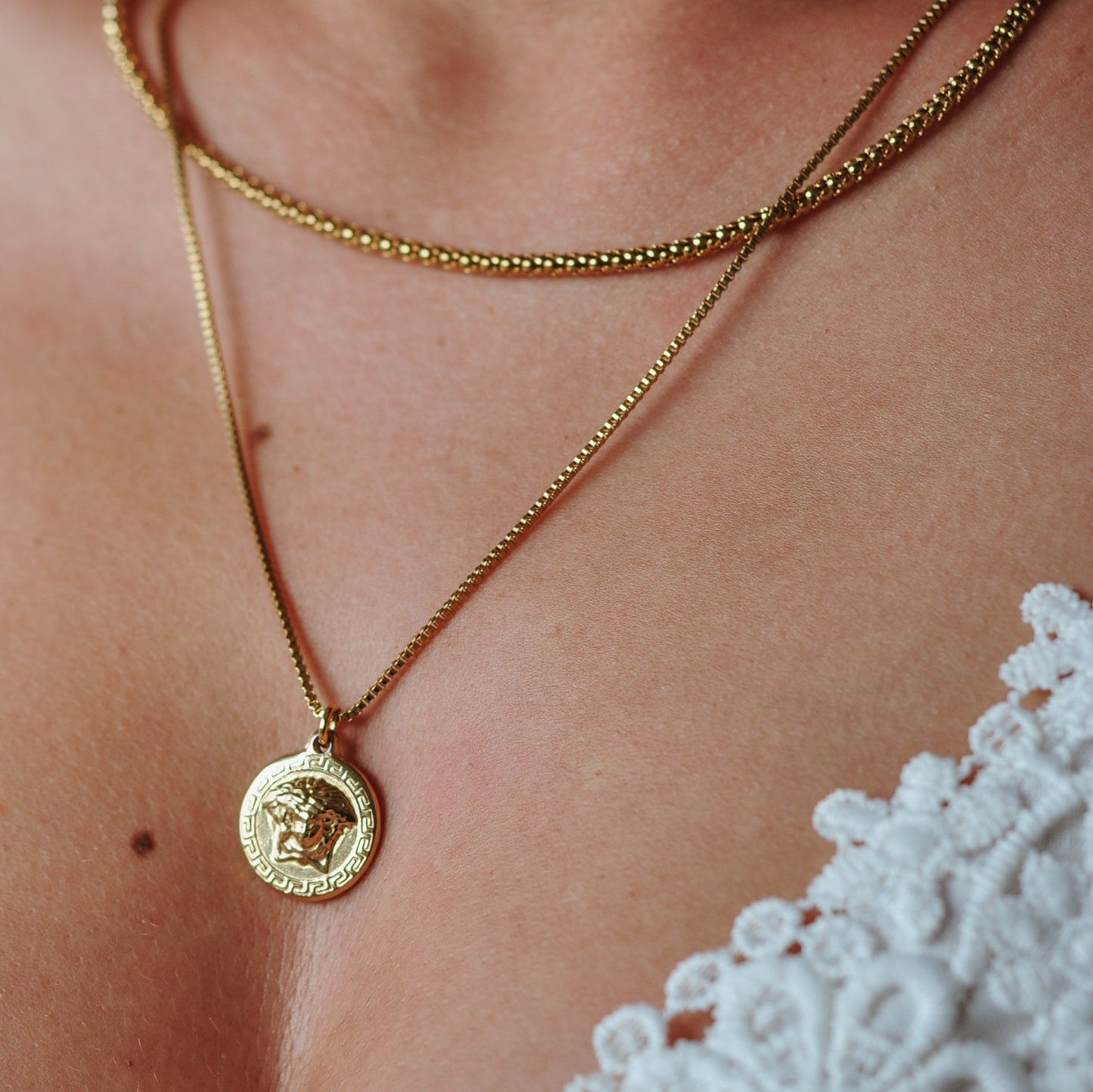 colar dourado aço inox my golden girl joalheria bijuteria