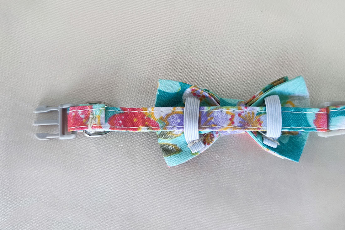 Floral Green Mini Collar