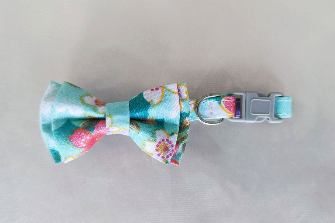 Floral Green Mini Collar